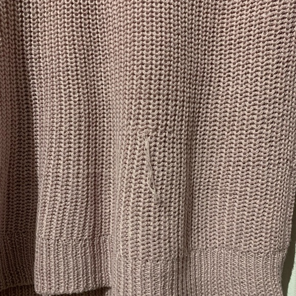 💘2 for $20 💘Blush Pink Sweater - Picture 4 of 4